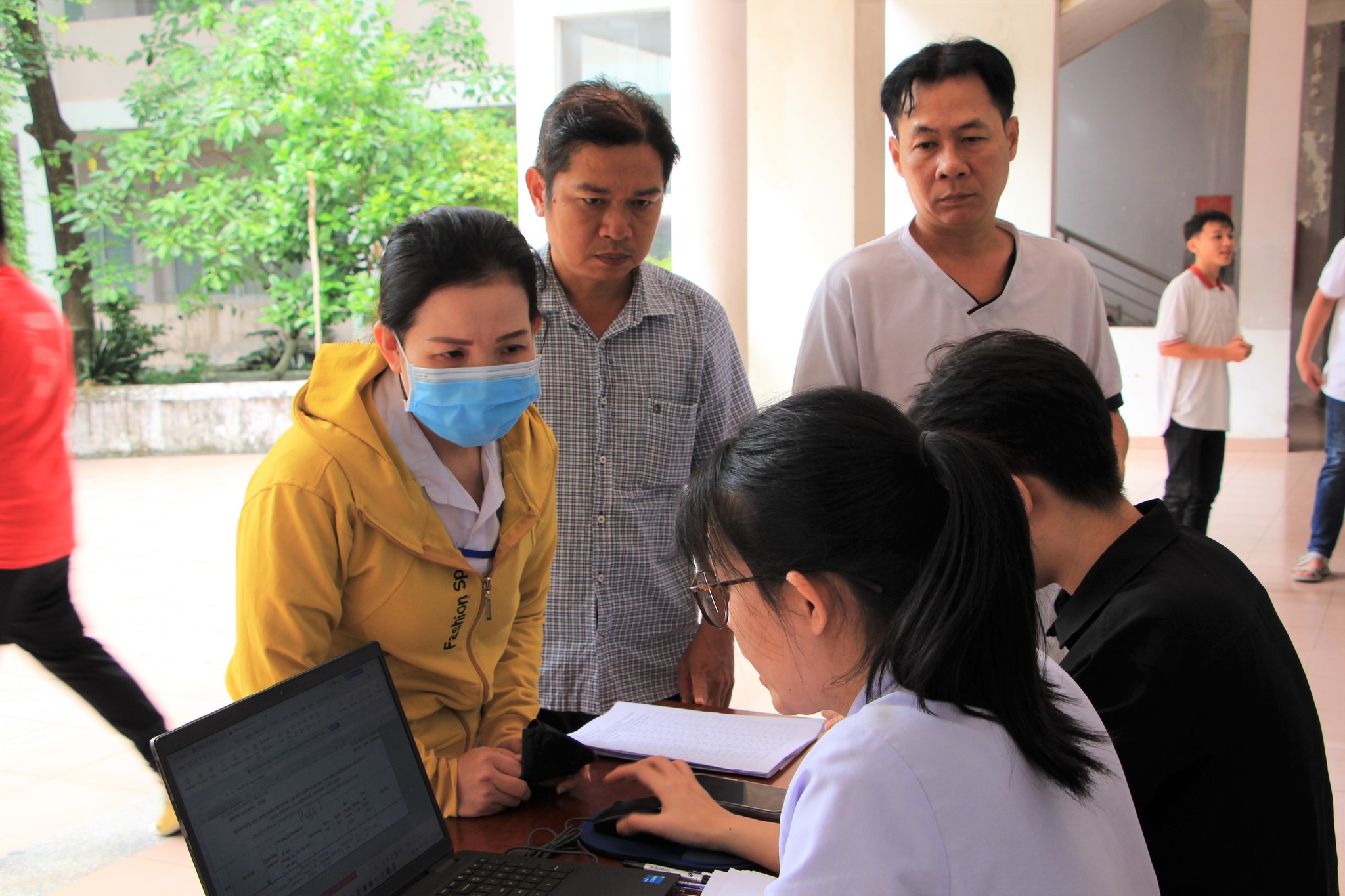 Phòng Lao động thương binh & Xã hội huyện Củ Chi hoàn tiền cấp bù học phí tại Trường Bách Khoa Sài Gòn địa chỉ củ chi