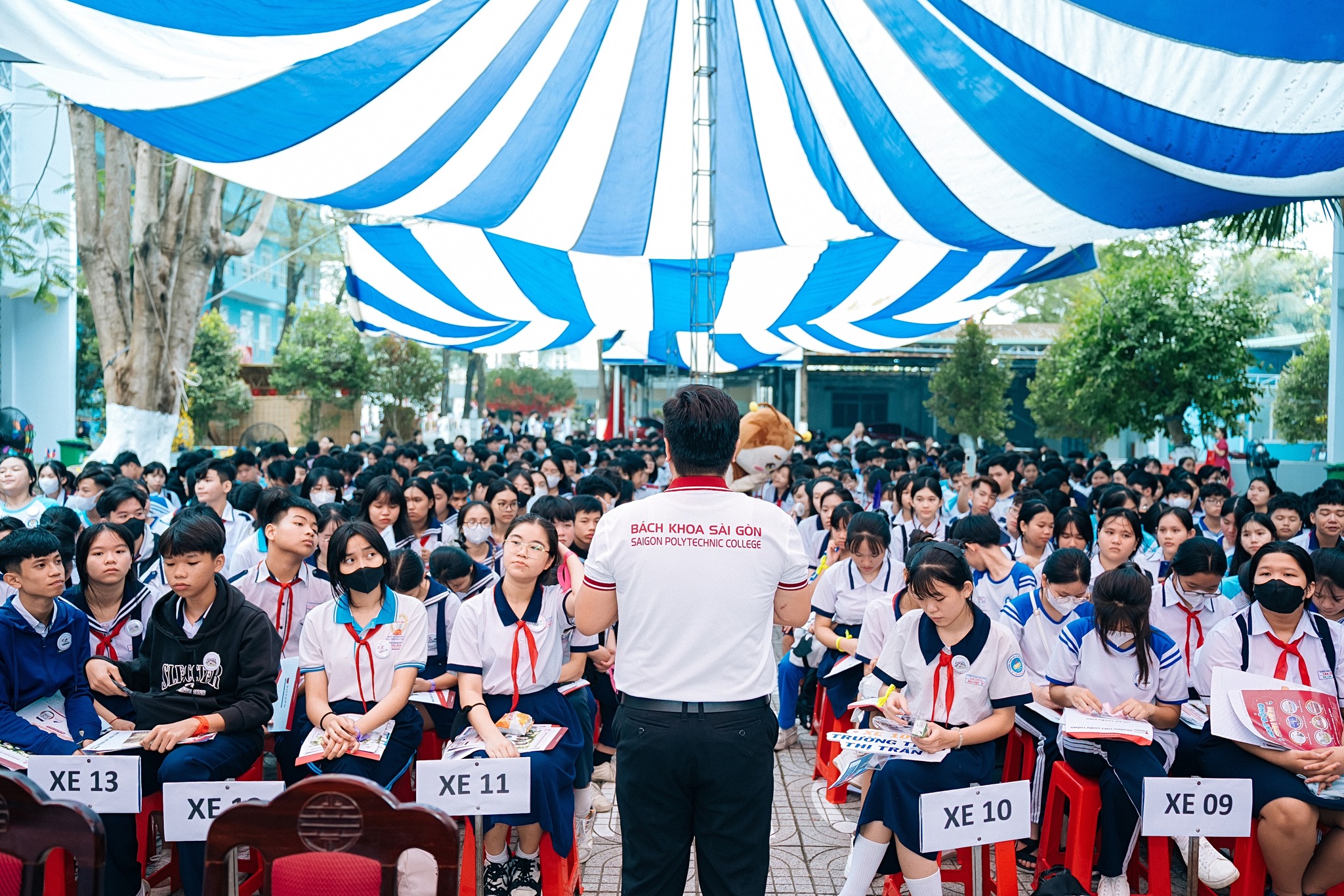 campus tour discover your future lan 2 trai nghiem thuc te dinh huong tuong lai cung truong trung cap bach khoa sai gon 12