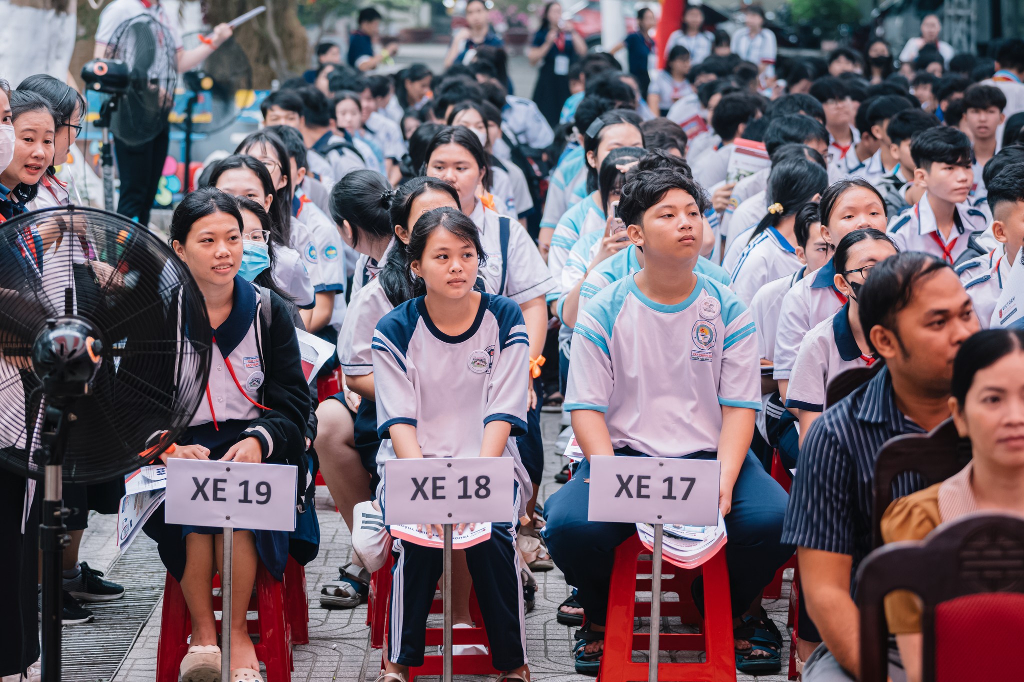 campus tour discover your future lan 2 trai nghiem thuc te dinh huong tuong lai cung truong trung cap bach khoa sai gon 21