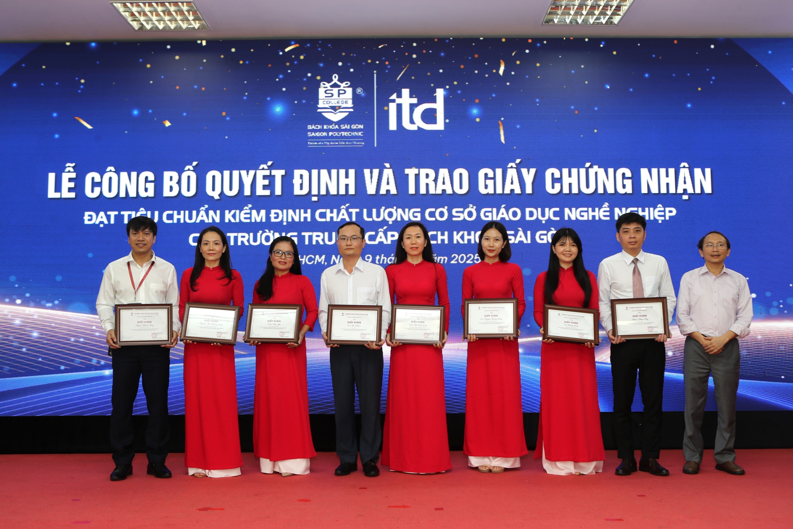 Tuyen duong CBNV scaled